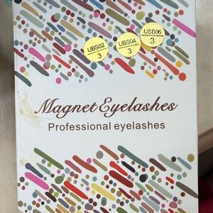 Magnet Eyelashes - Professional Eyelashes - White Packaging